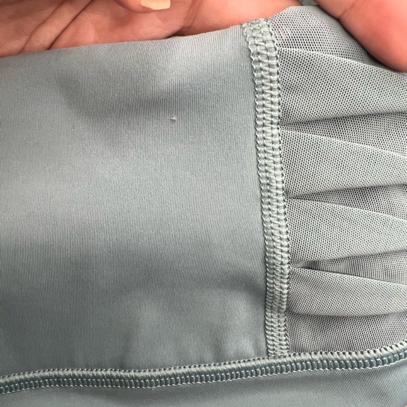 Victoria Secrets Sports - Total Knockout Tight - Size Medium - Picture 8 of 16